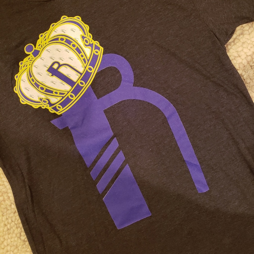 NWOT RiCK Collection R Crown Tee - Picture 2 of 5